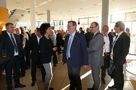 Impressionen vom Besuch des chinesischen Botschafters zur Jahrestagung der MIT Thüringen in unserem Opel-Autohaus in Erfurt  (Foto: H. Fischer/Autohaus Peter)